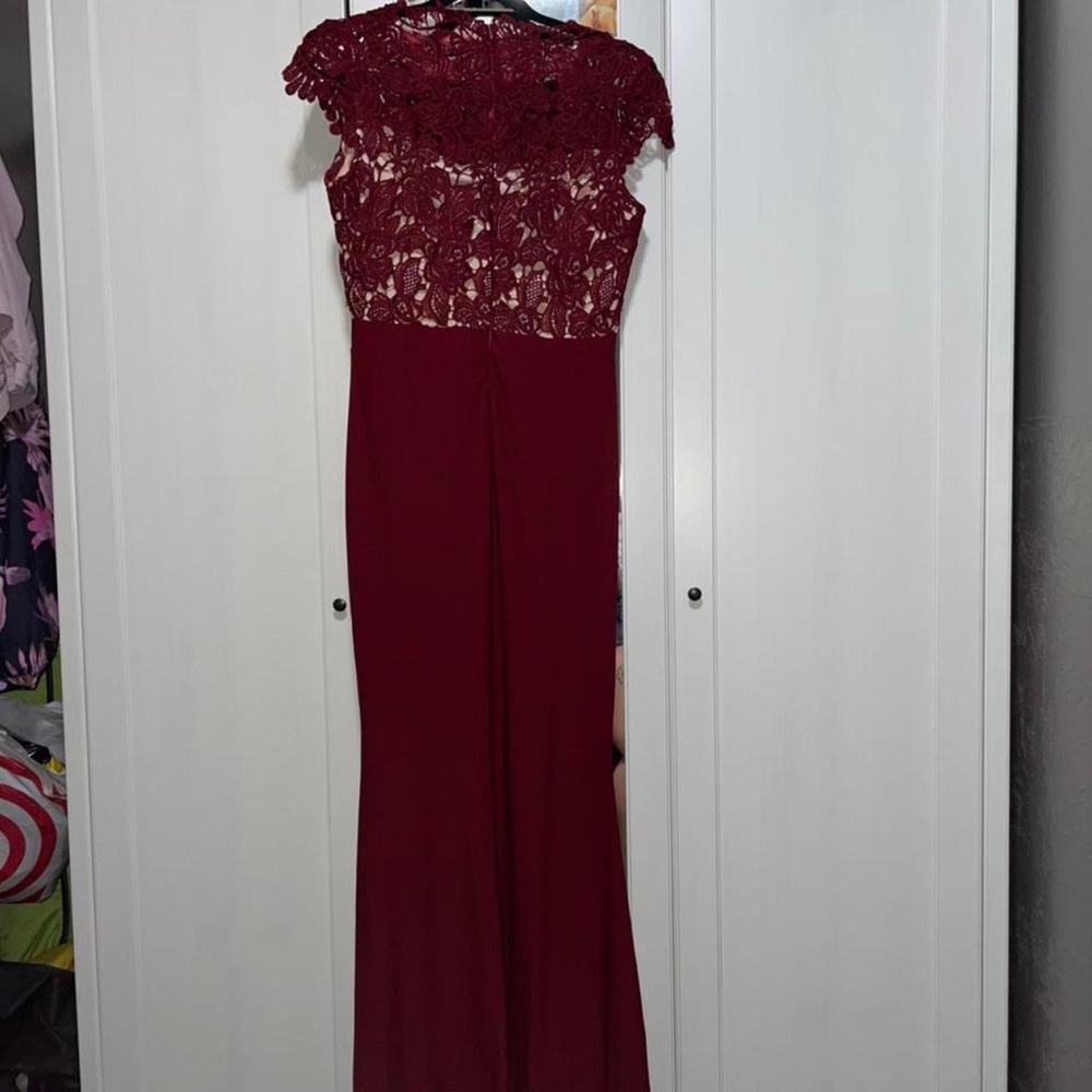 Retro Lace Bridesmaid Dress
Brand:REPHYLLIS
Color:Burgundy
Size:M
